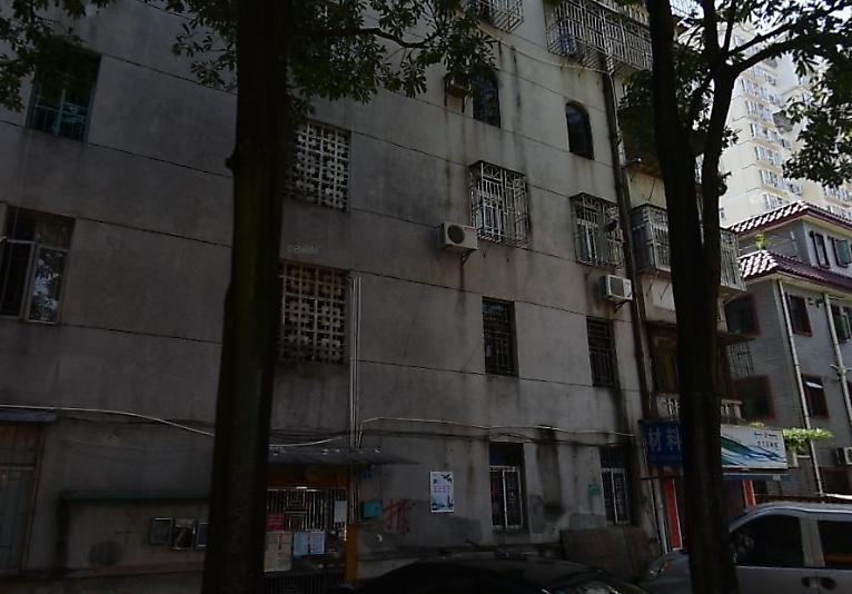 果菜公司商住楼