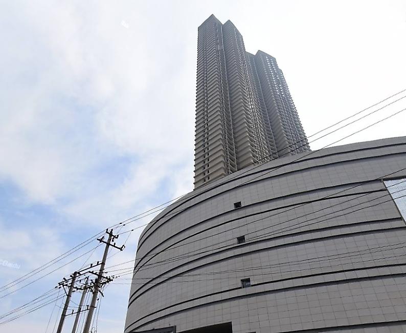 坝上街环球中心