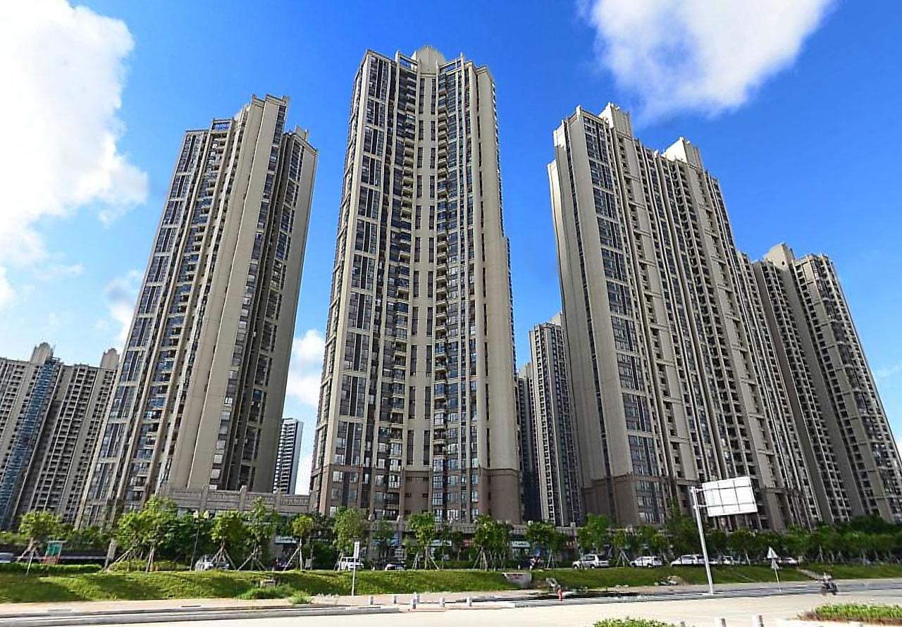 保利香槟国际