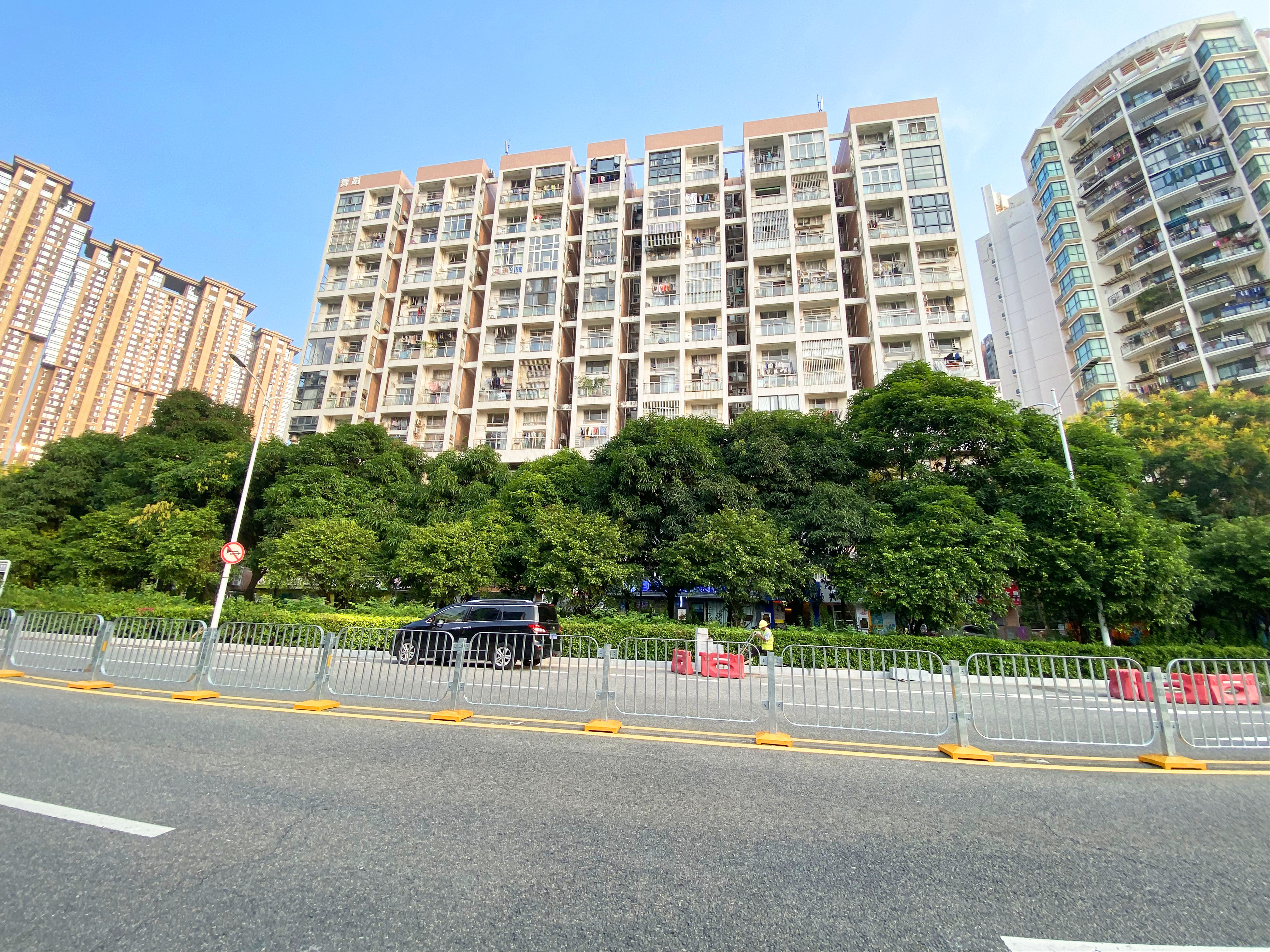 弘都世纪公寓