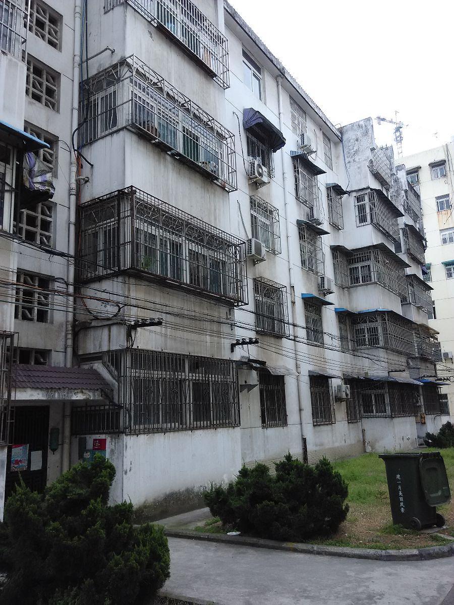 合作化南路184号