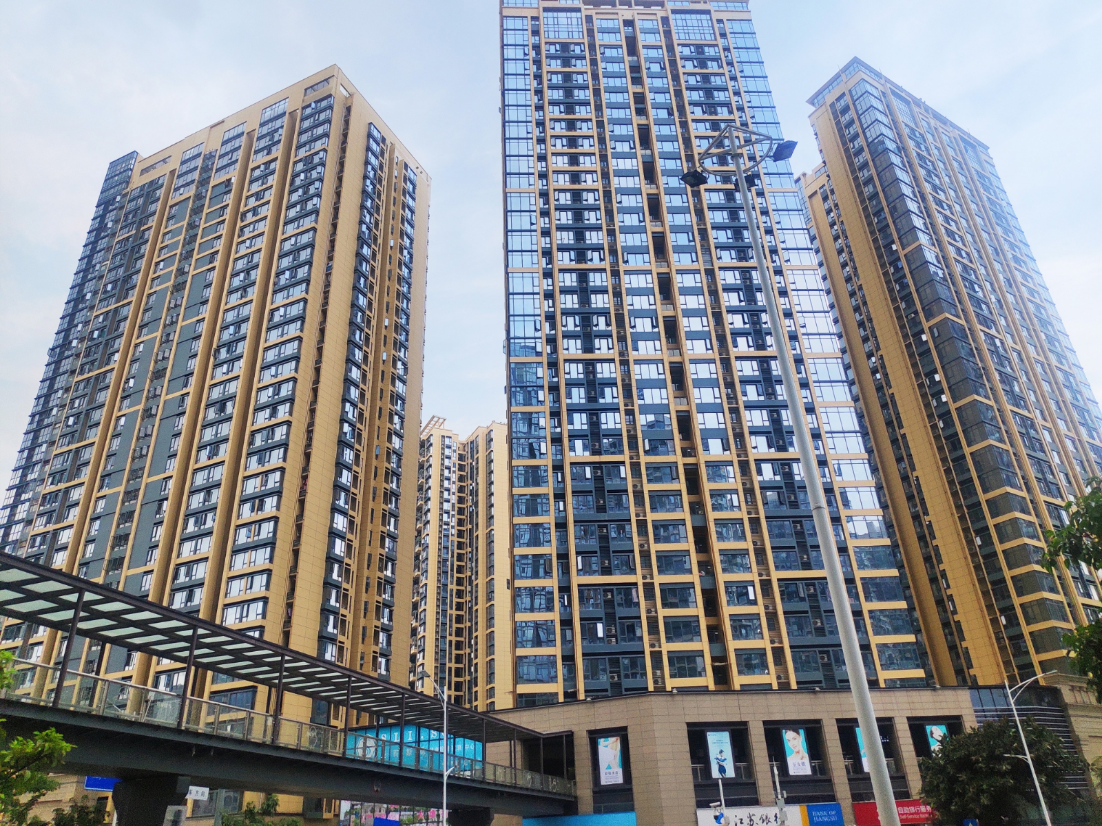 信义金御半山名门