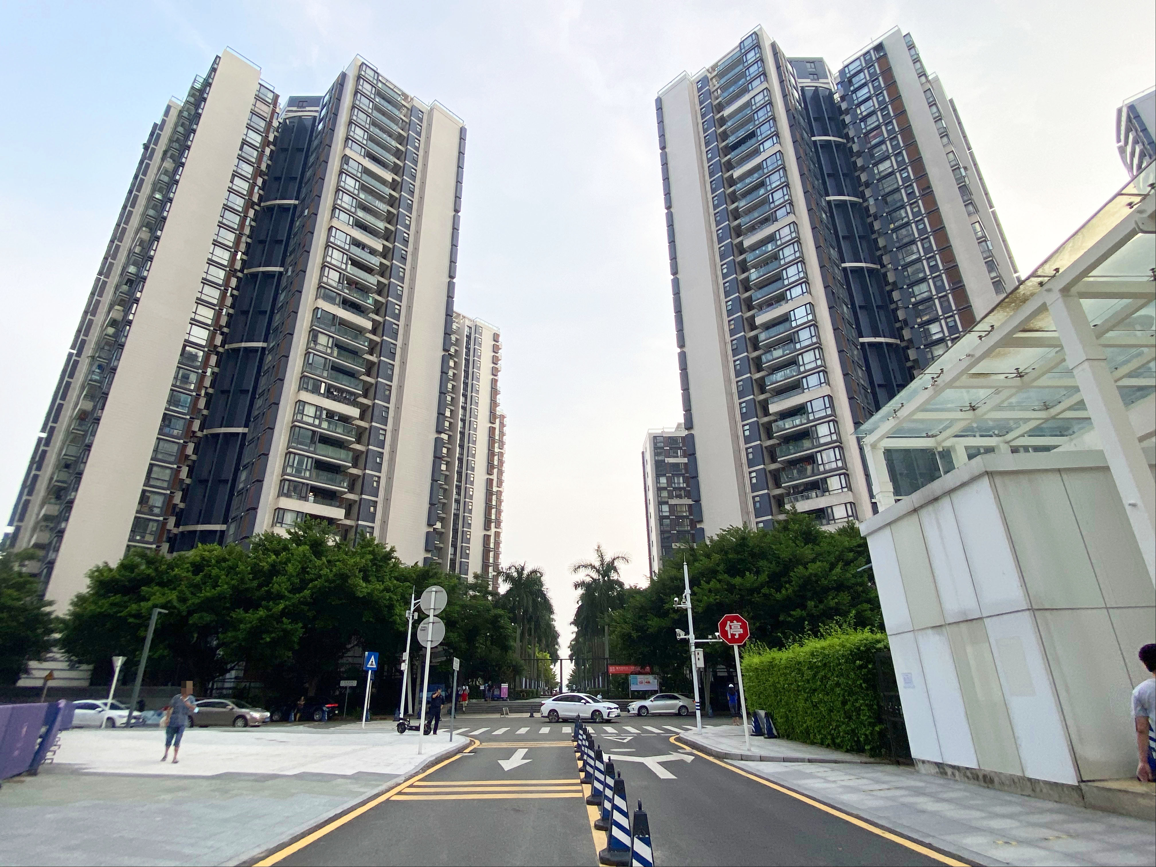 半岛城邦一期