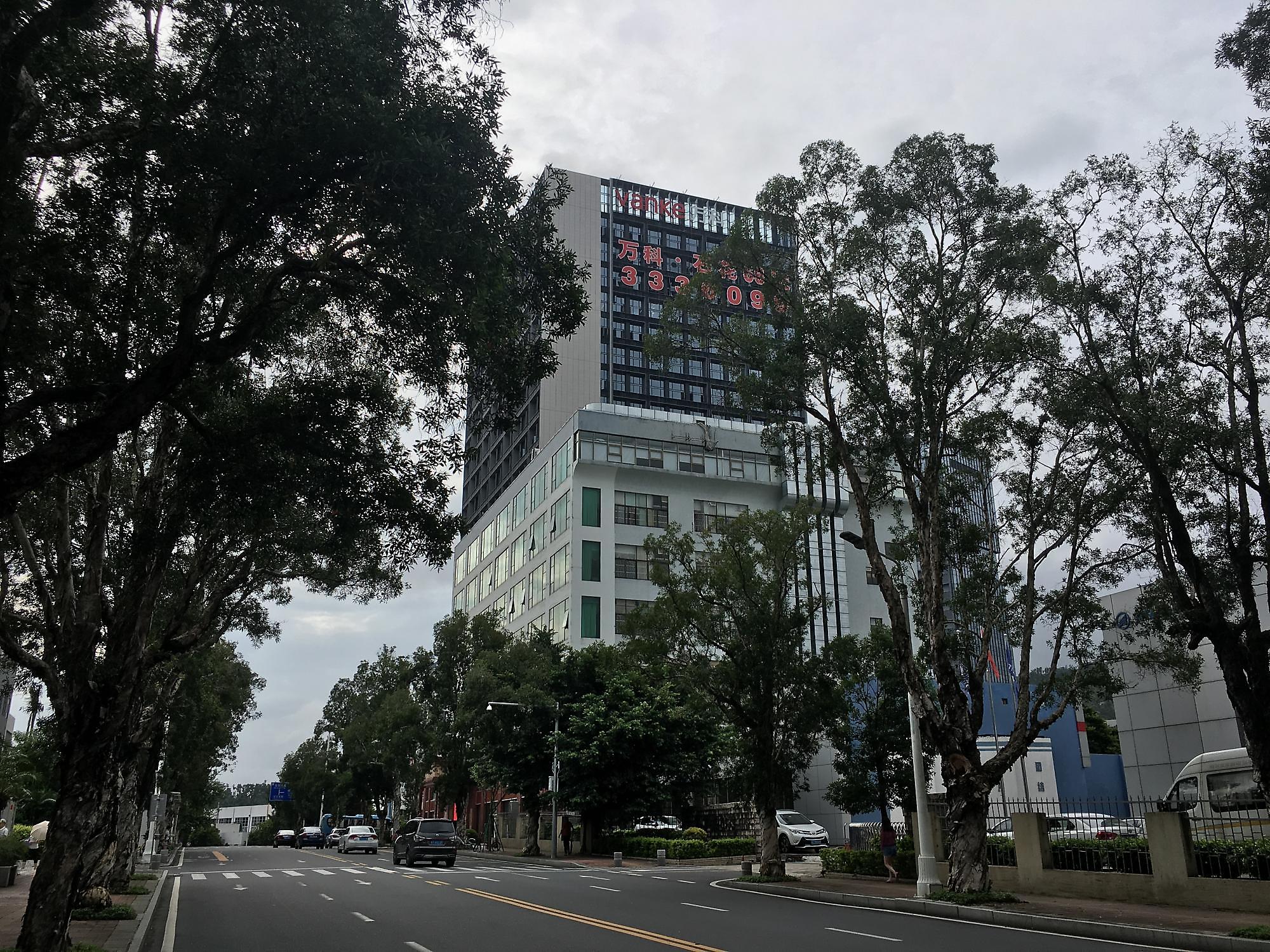 万科石花66号小区照片9