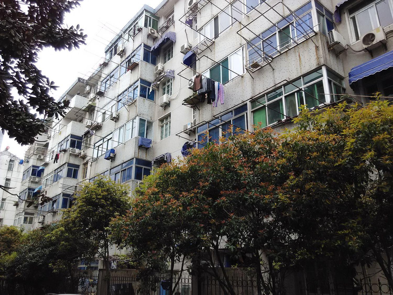 西园区政府宿舍