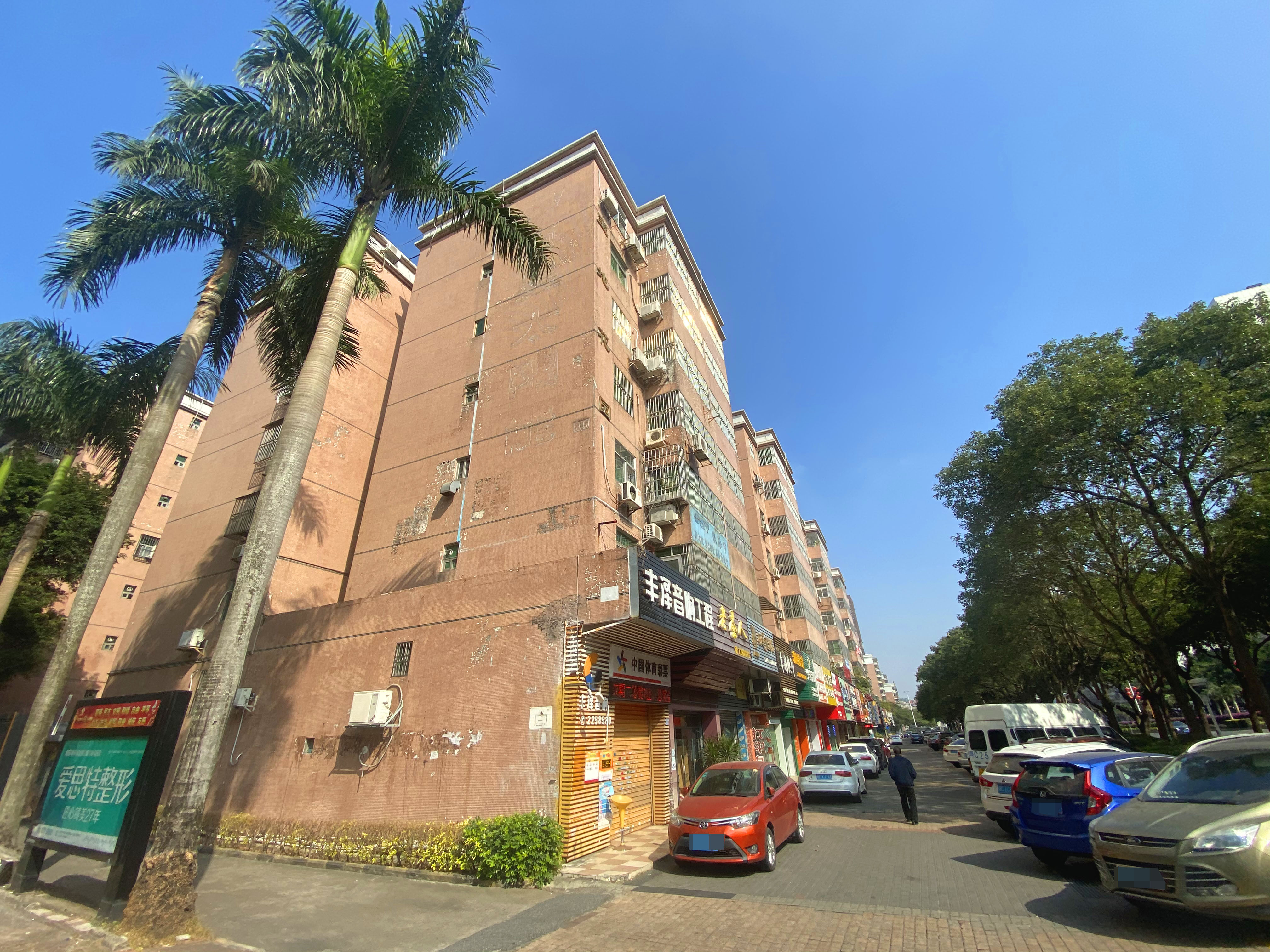 宝地花园小区照片11