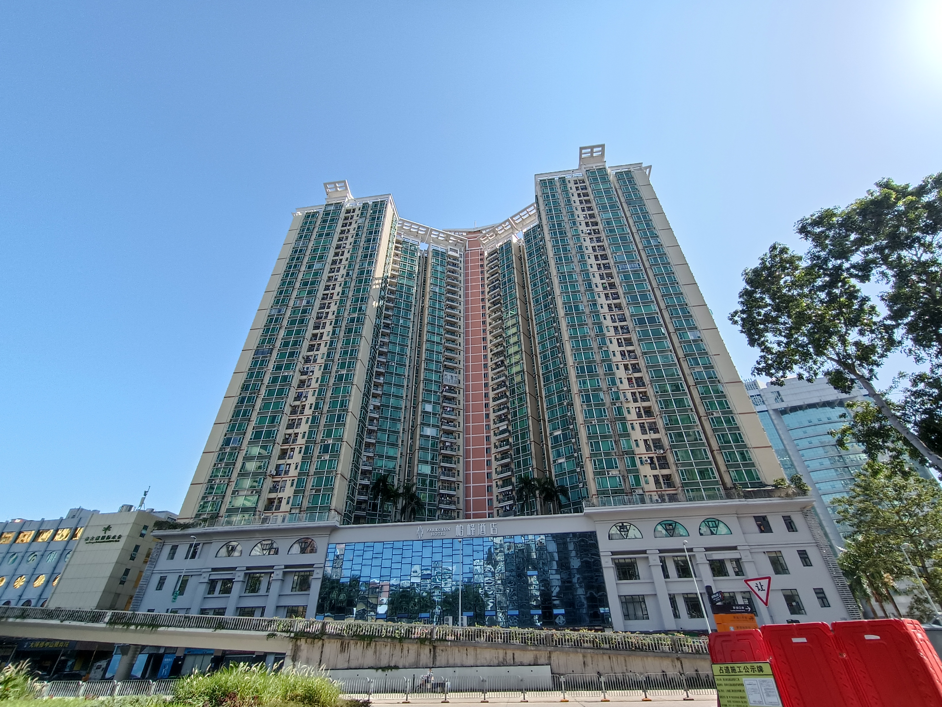 罗湖金岸
