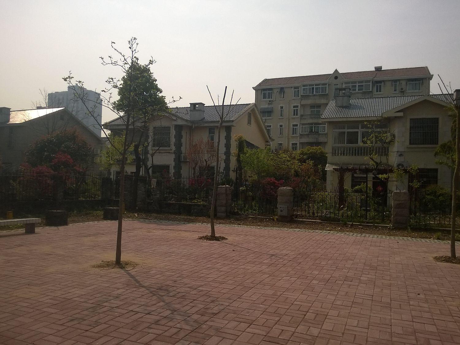 阳光花园(长江西路)