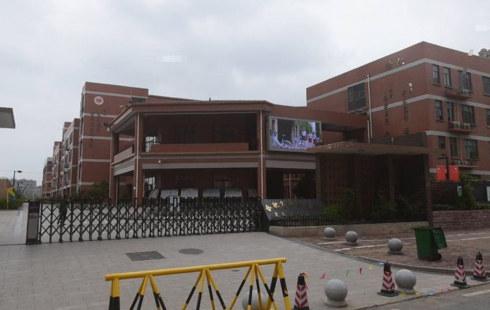 长丰县北城世纪城学校（小学部）