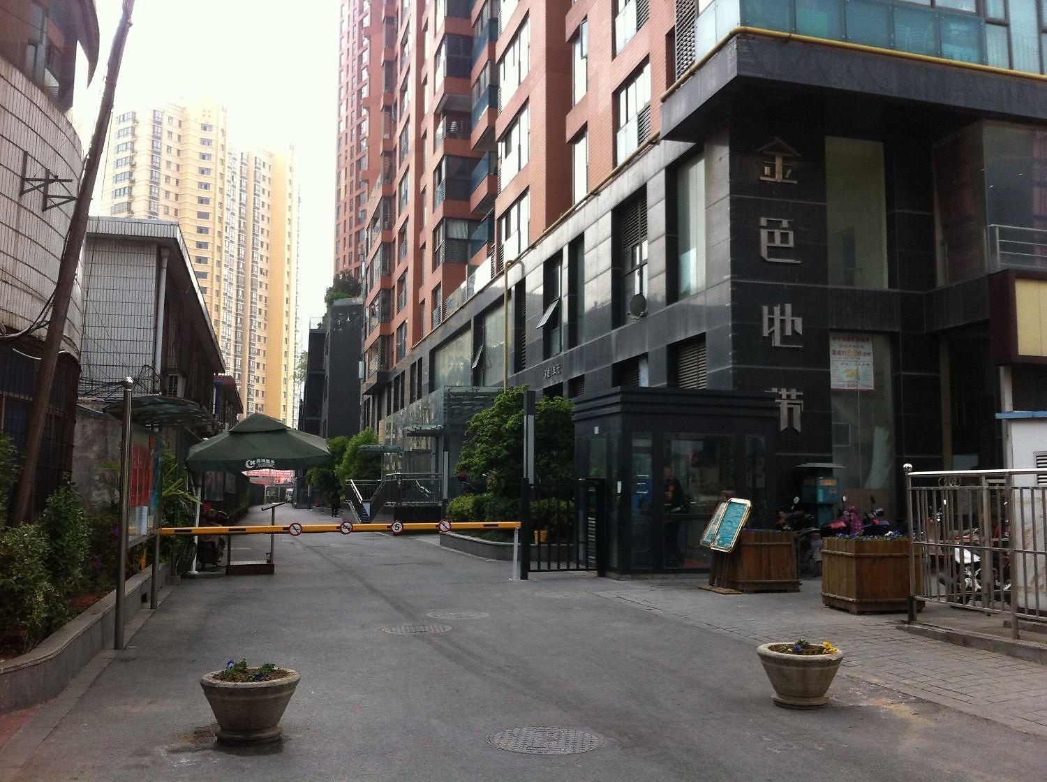 金色地带小区照片7