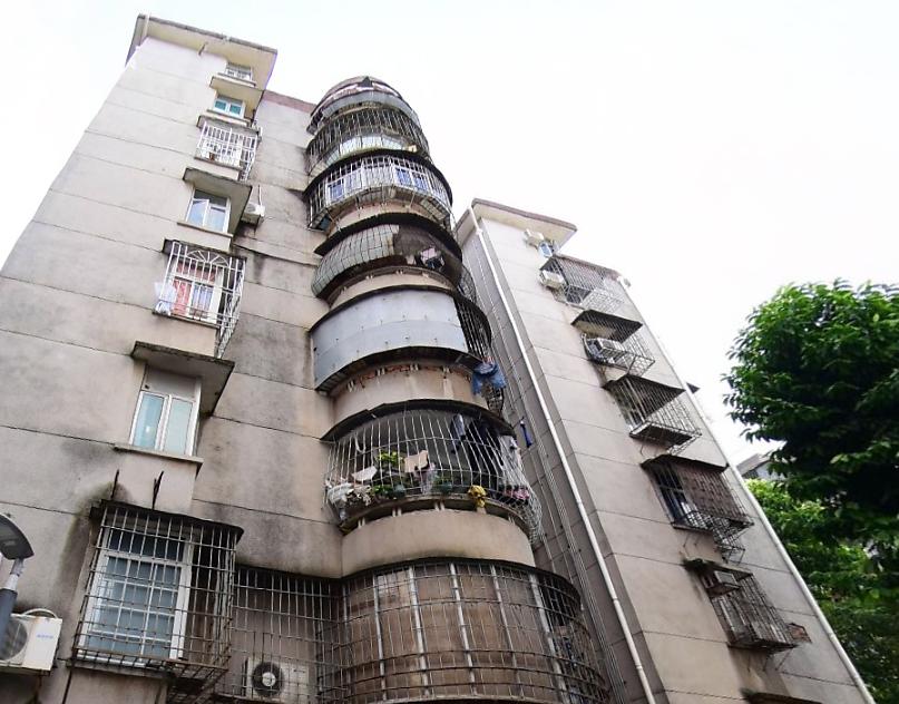洪湖二街8号大院