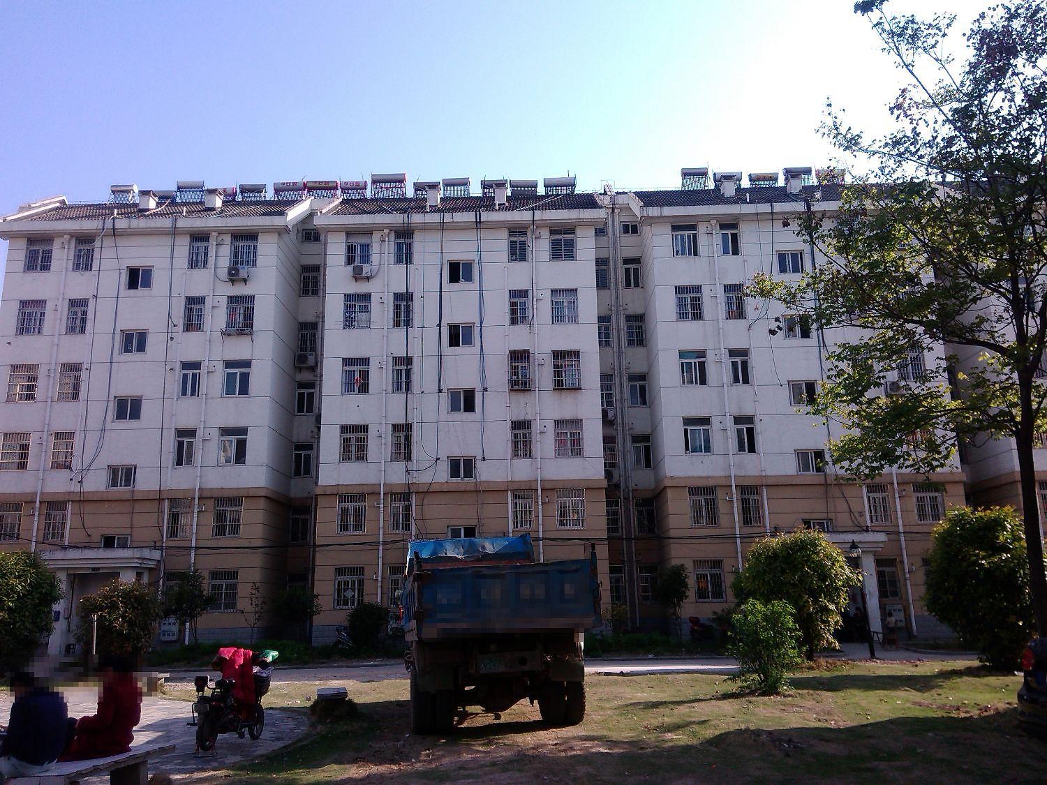 兴华苑A区小区照片15