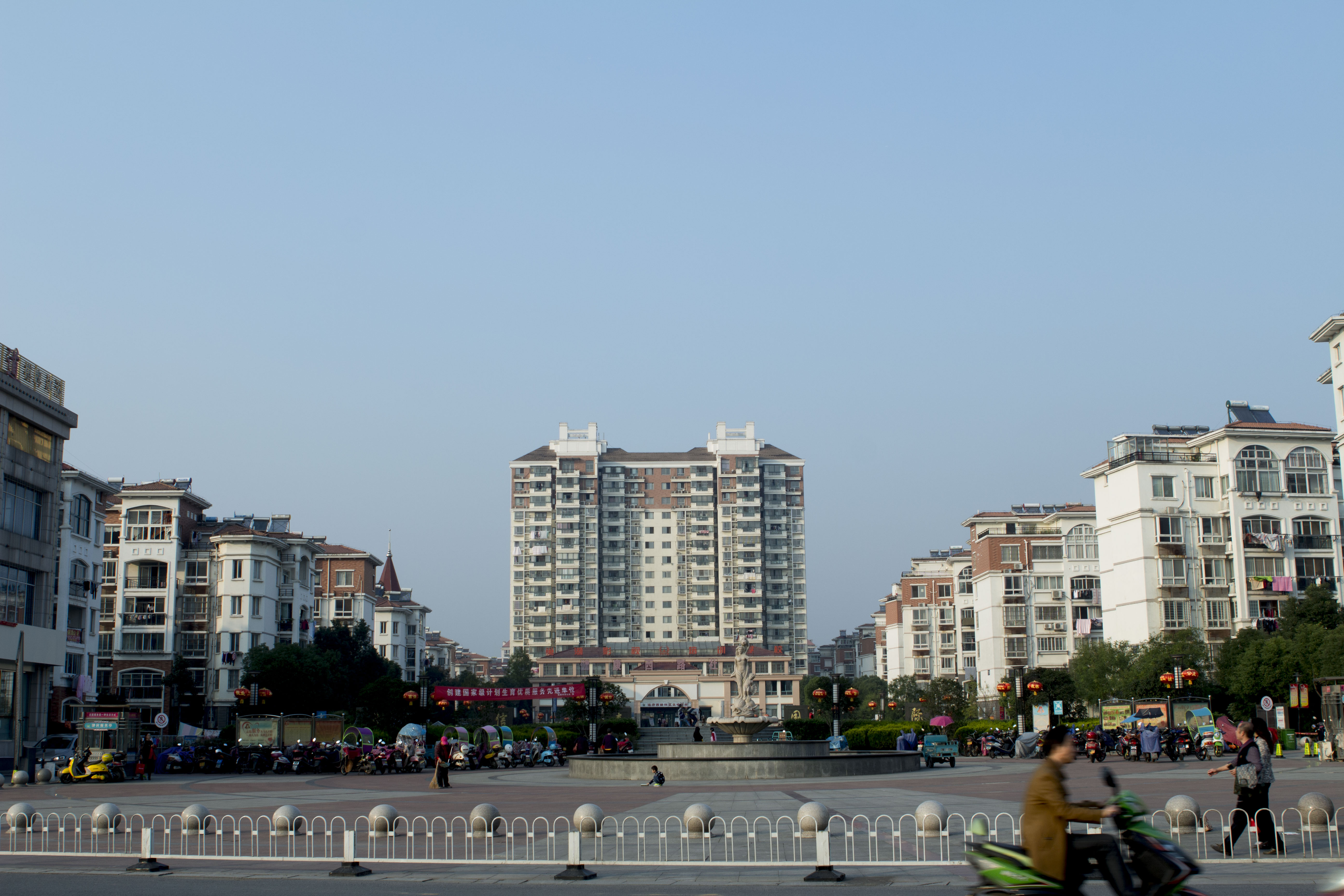 信泰国际花园小区照片13