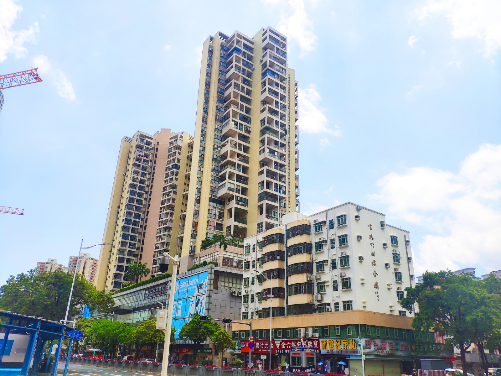 瀚海东岸