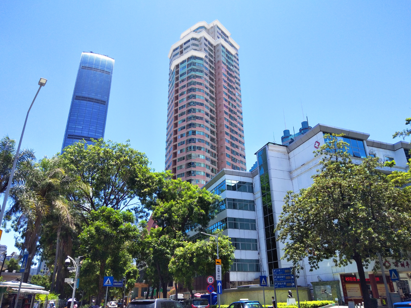 丽晶大厦
