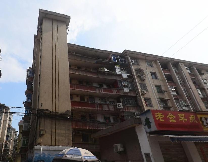 长江路351号