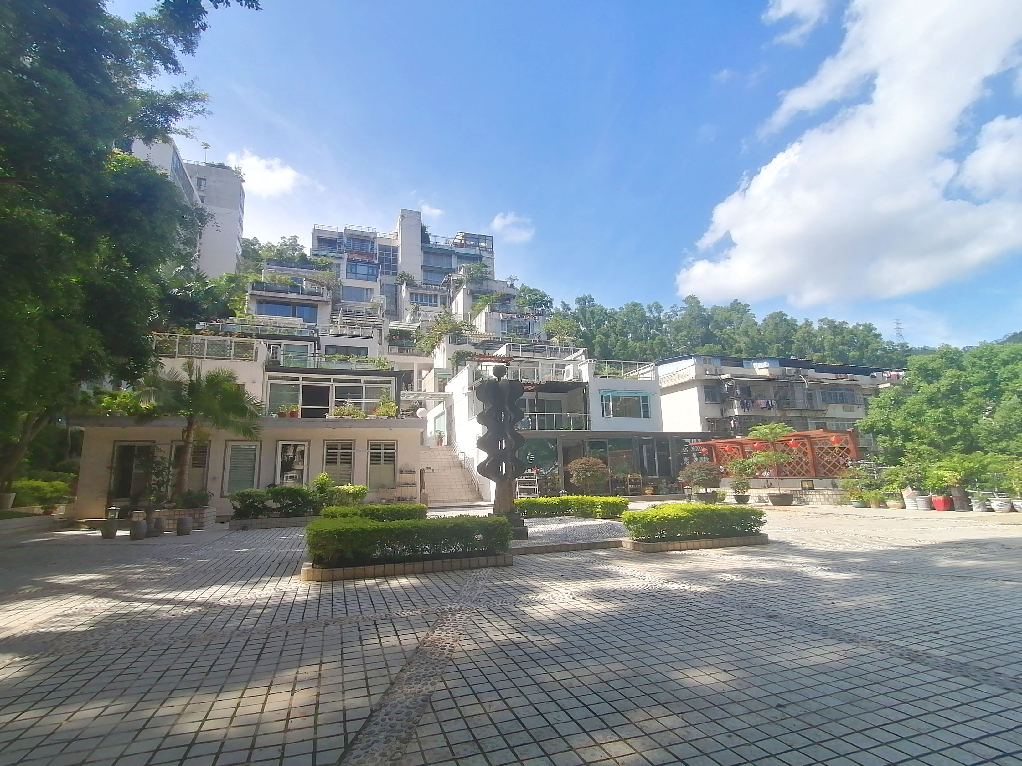 润唐山庄