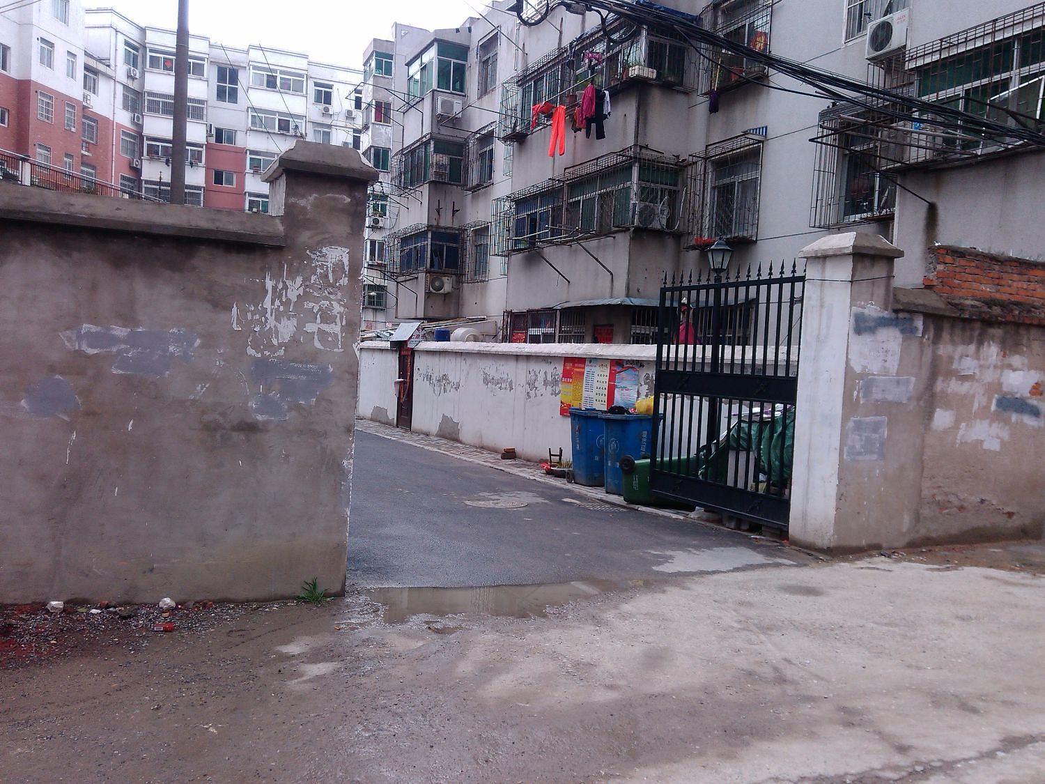 胜利东村