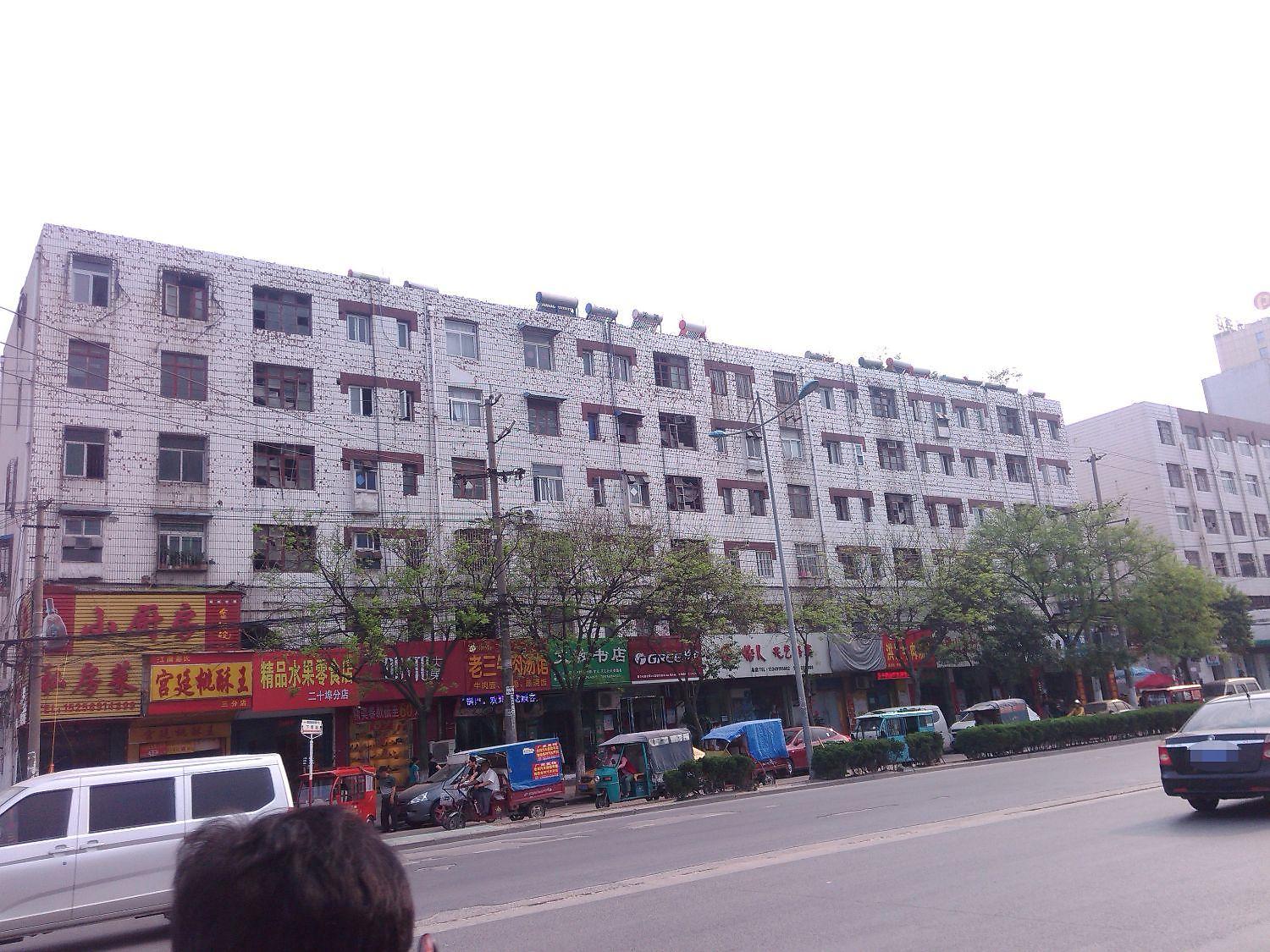 朱小郢