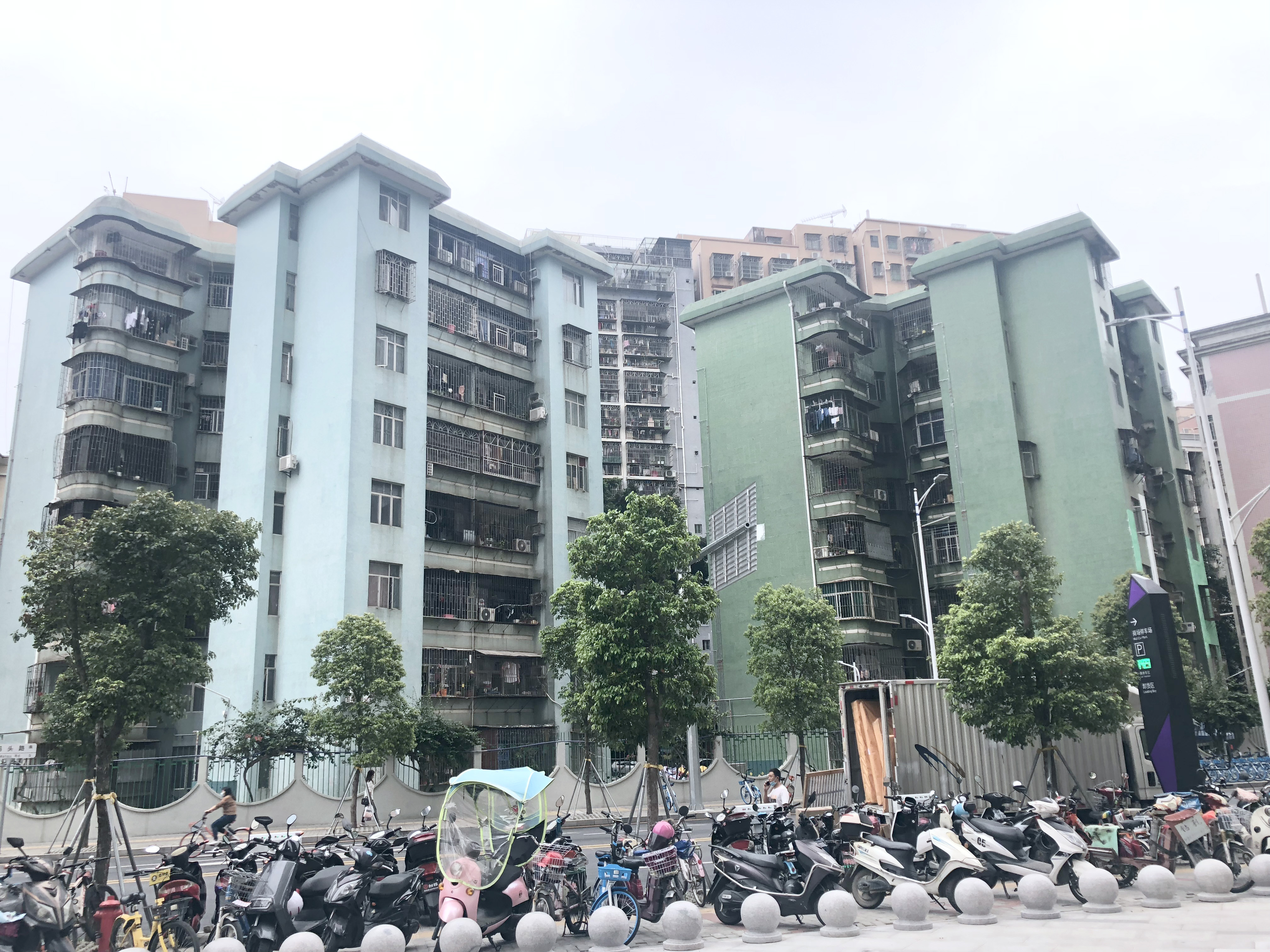 半岛名苑一期