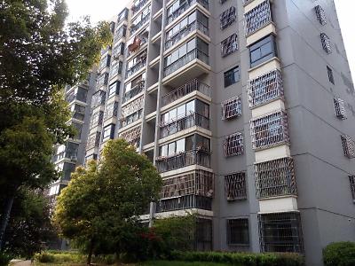 缤纷南国绮霞居