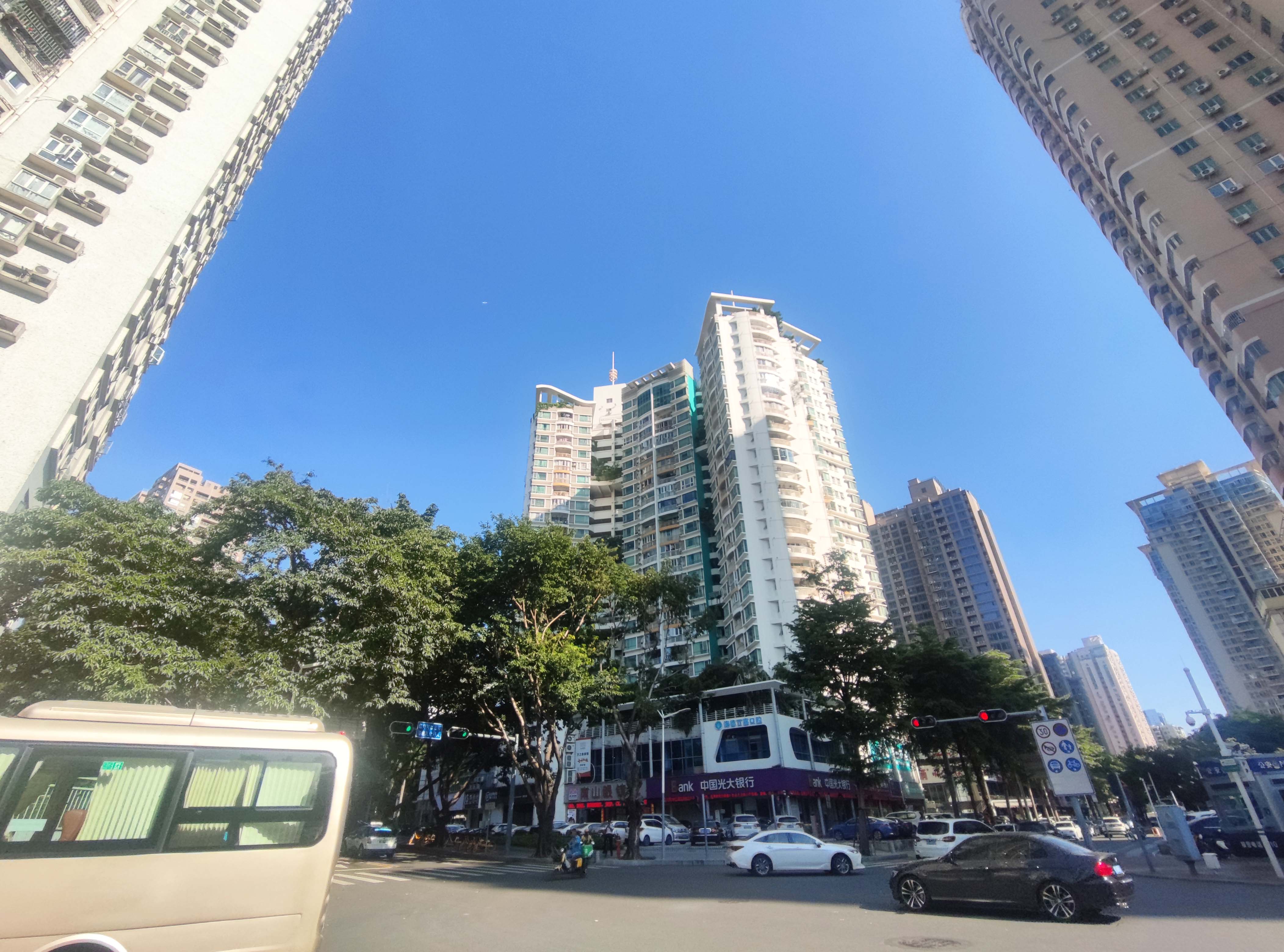 中润百分百公寓